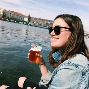 Meet your Posher, Ellie